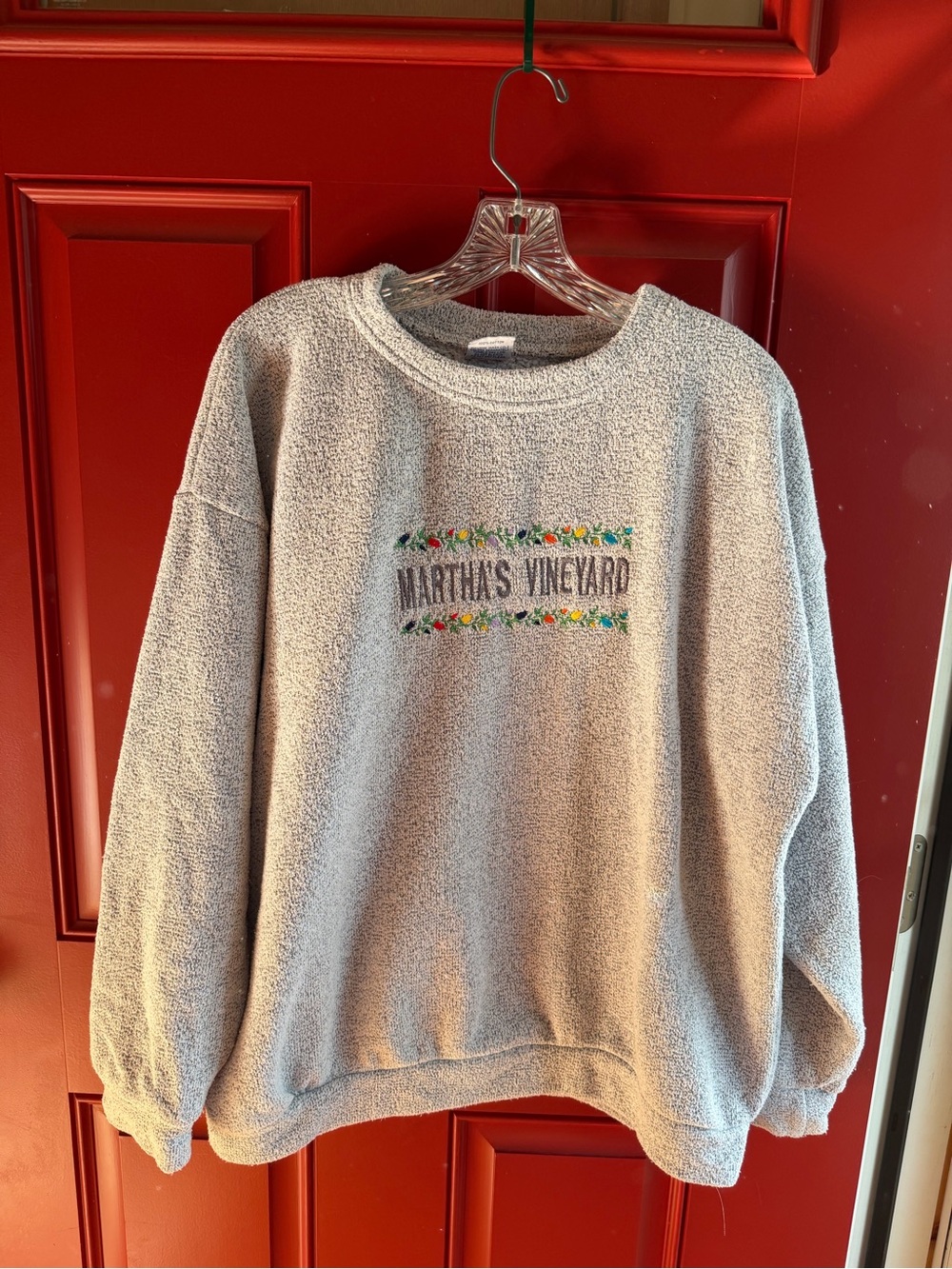 Vintage embroidered Martha’s Vineyard Grey Sweatshirt size L